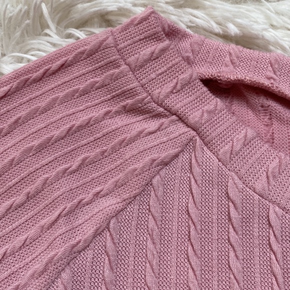 Boutique Cable Pattern Top ๐ Pink - Picture 7 of 11